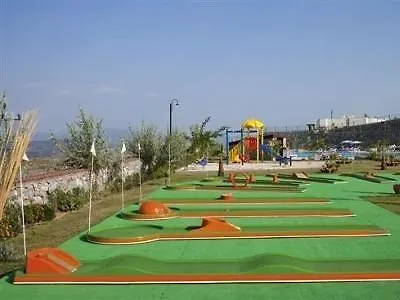 Lakeside Gardens Bogazici